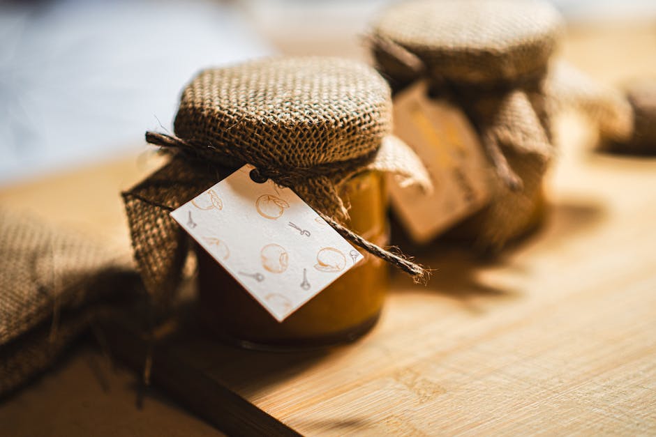 Food packages with Eco-Score sustainability labels displayed on a counter.